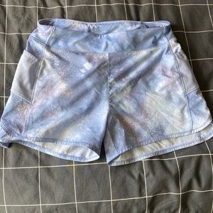 Athleta Girl Recird Breaker Shorts 3in